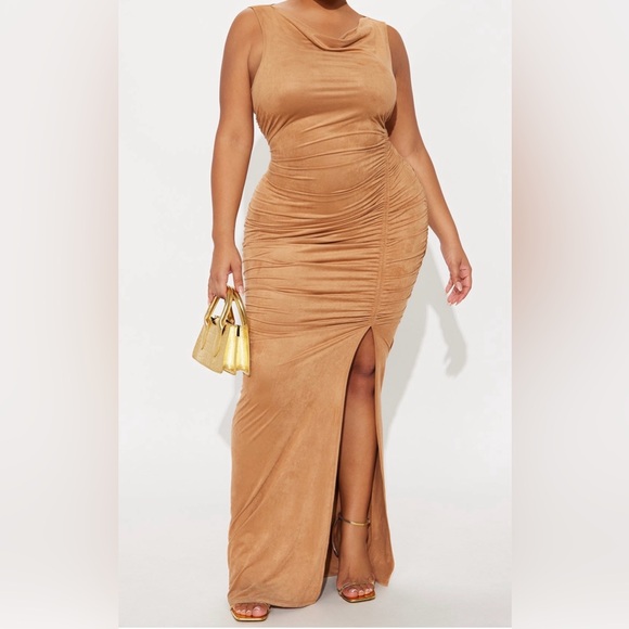 Camel Dress - Picture 4 of 6